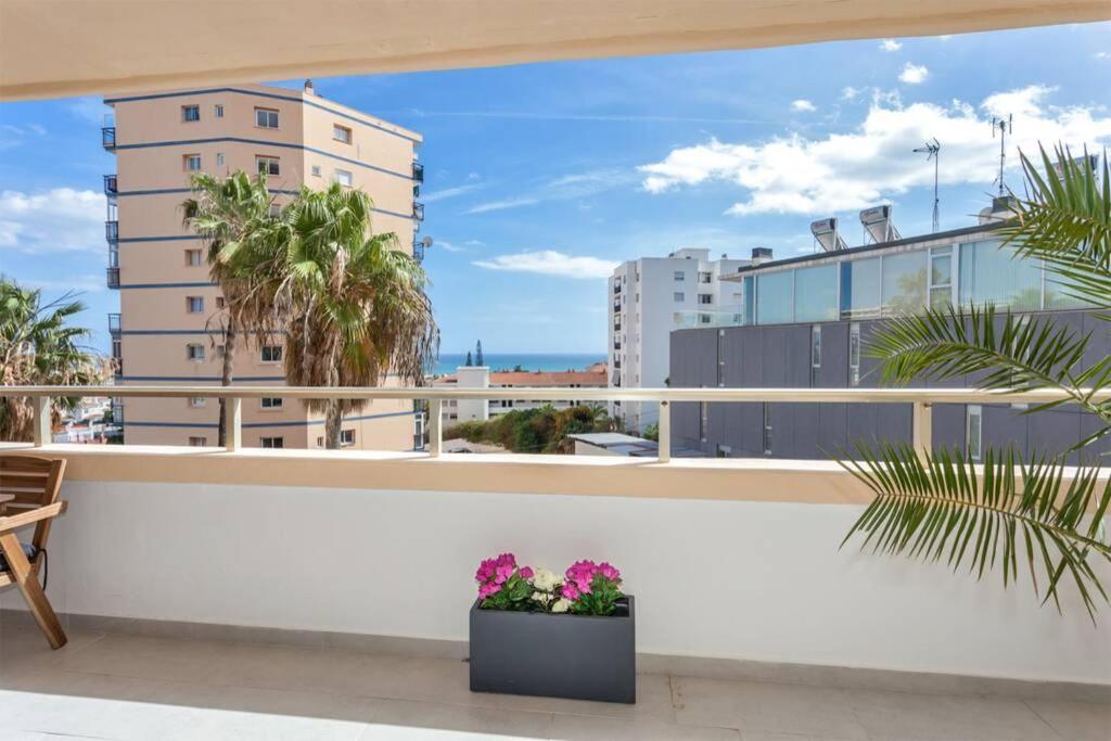 Puertosol 33 - 2 Bed Apartment, Beach Puerto Marina بينالماذينا المظهر الخارجي الصورة